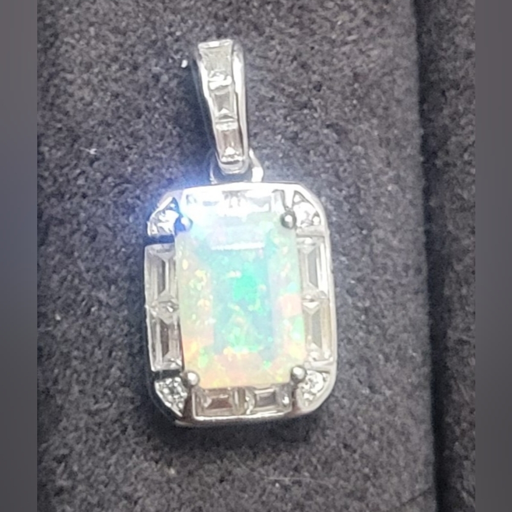 Elegant Silver Opal Pendant
